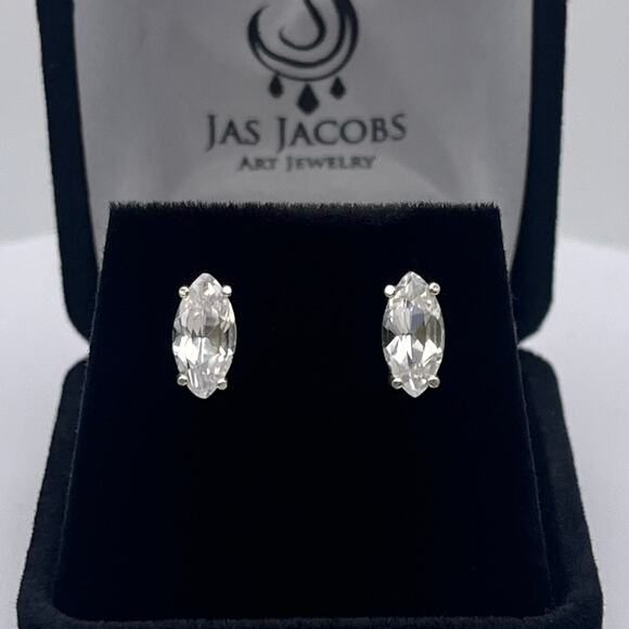 Beautiful 2ctw Marquise White Sapphire Earrings Studs in Sterling Silver - Picture 1 of 4